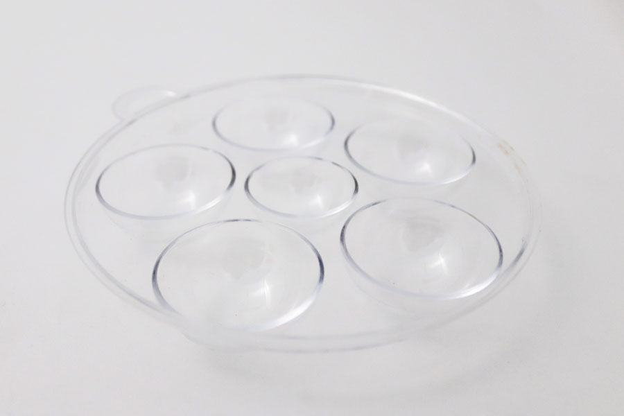 Round Tray transparent plastic pallet - 5 wells
